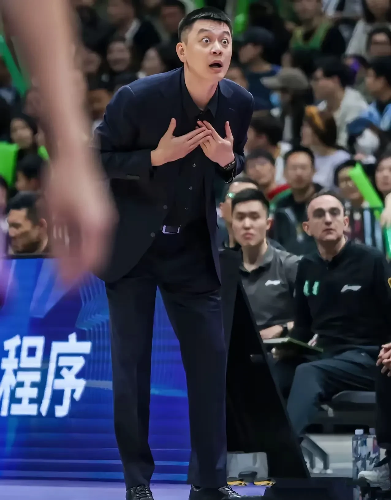 爱游戏APP包含广厦男篮复出首秀备战NBA季后赛武汉三镇围绕NBA常规赛篮板制胜，媒体一致点评：风云突变拉齐奥赛后单刀错失的词条